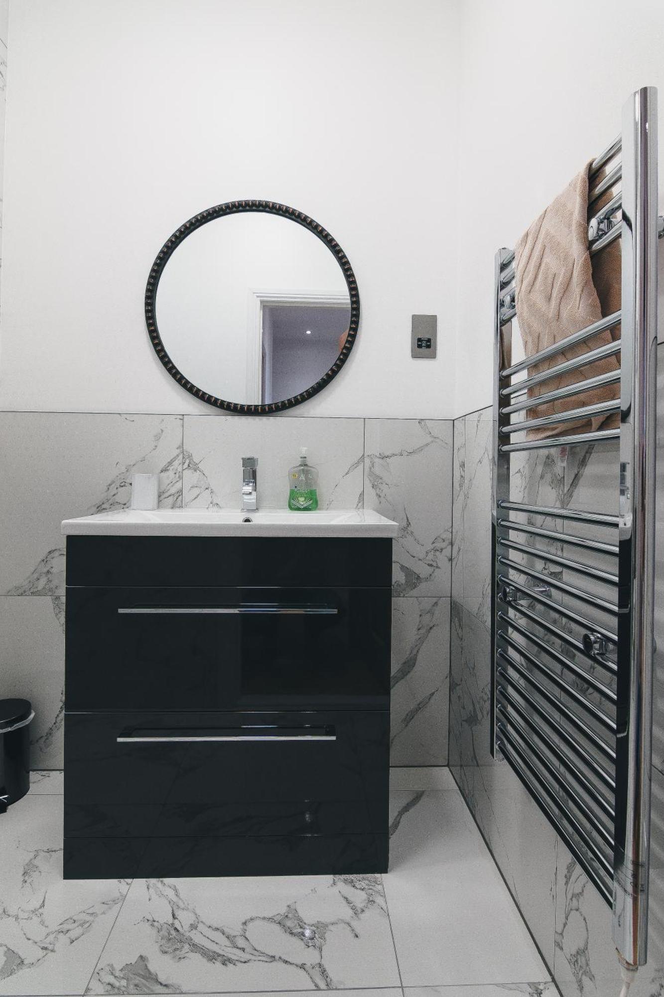 Modern Apartment In Aberdeen City Centre, Guild Street, Free Wifi Eksteriør bilde